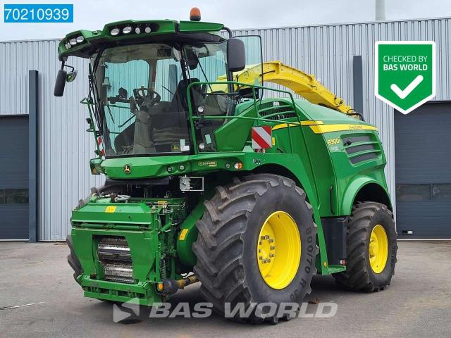 8300i 4X4 WITH JD 460 PLUS 8000 SERIE HEADER  Machineryscanner