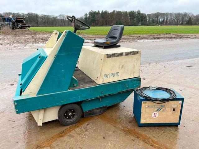 215E Sweeper - Good Working Condition  Machineryscanner
